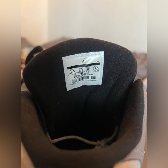 Jordan Shoes - Picture 6 of 7